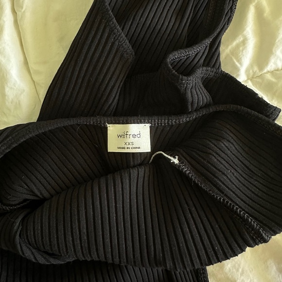 Aritzia Wilfred Ribbed Halter Bodysuit - Picture 3 of 3